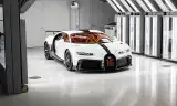 Bugatti Chiron Pur Sport: xe đua tập trung vào hiệu suất (powerhouse) được đấu giá