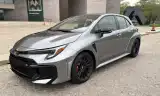 Toyota Corolla 2026, Corolla Hybrid có đồng hồ mới và trang bị an toàn
