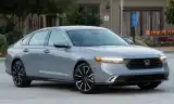 So sánh Honda Accord Hybrid 2025 và Toyota Camry 2025