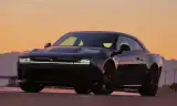 Dodge Triệu Hồi Charger Điện Do Thiếu Âm Thanh Cảnh Báo