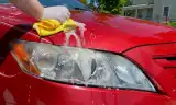Có thể dùng xà phòng rửa bát để rửa xe không?