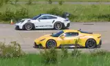 Cùng xem Maserati MC20 đua bức tốc với Porsche 911 GT3 RS